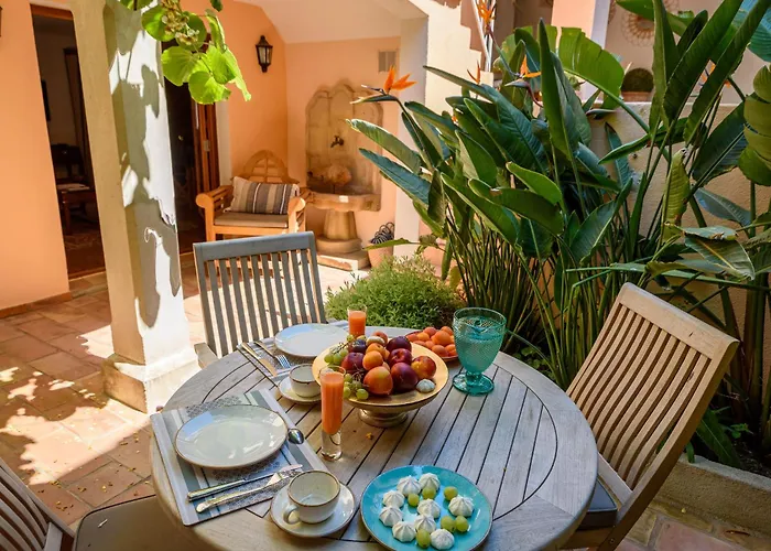 Maison Magdeleine Villa *